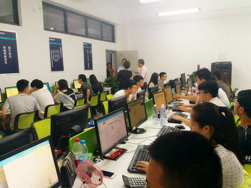 电子商务专业学校哪家好